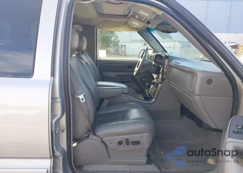 2006 GMC Sierra 1500 Denali z USA, uszkodzony, nr VIN 2GTEK63N061125703